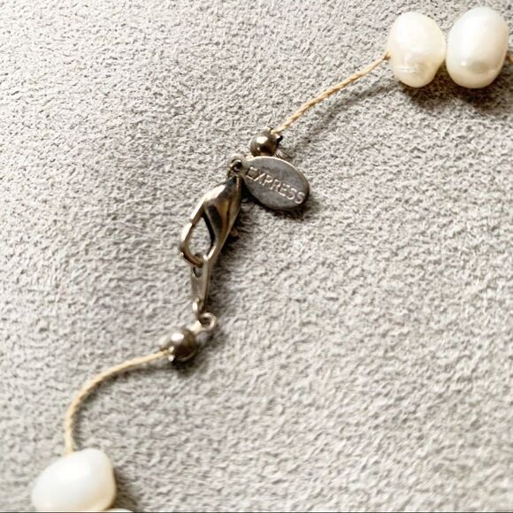 EXPRESS Pearl String Choker Necklace - Picture 2 of 4